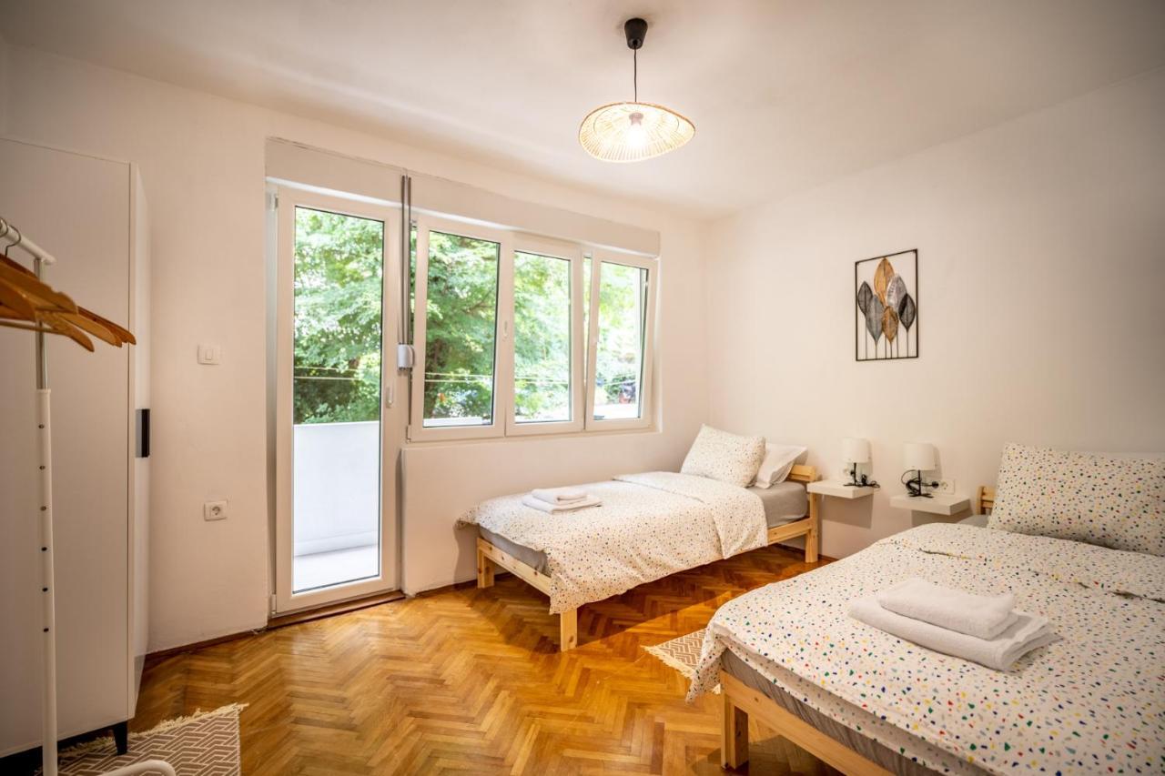 Cozy Apartment, 10 Minutes Walking Distance From The Old Town Котор Екстериор снимка